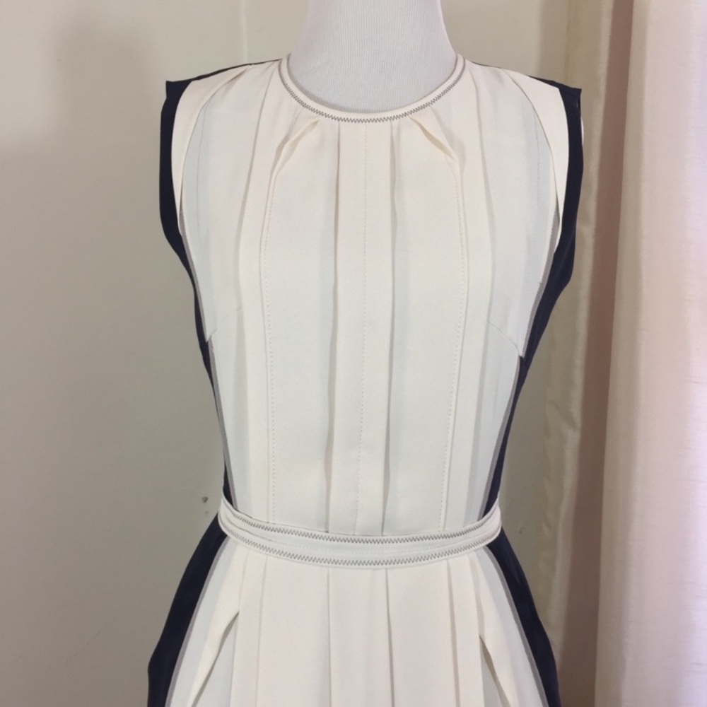 O’2nd Color Block Dress w/ Pockets - Picture 4 of 4